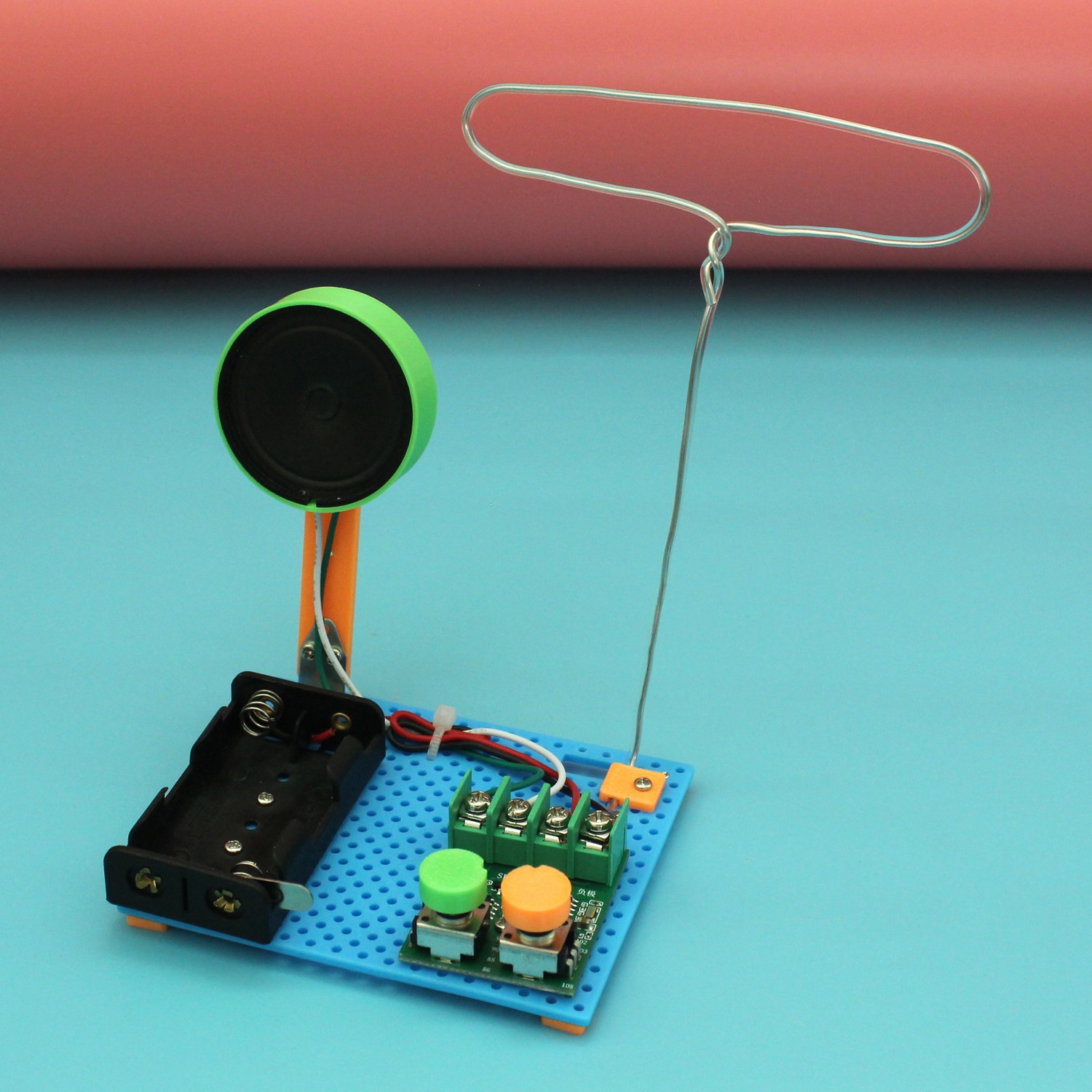 DIY レトロ FM ラジオキット はんだ付け不要 STEM - Diy Electronics Projects For Students のレビューと価格